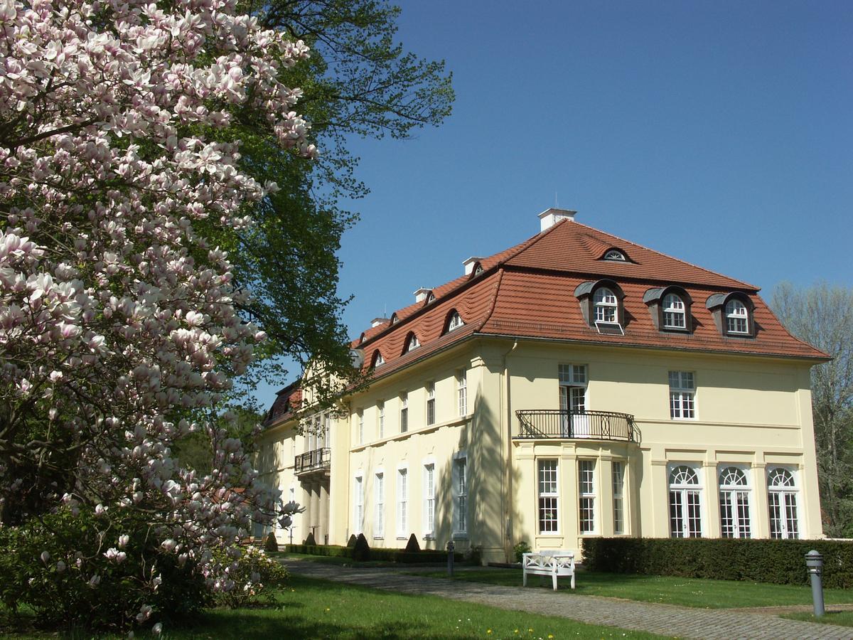 Schloss Hasenwinkel Hotel ภายนอก รูปภาพ